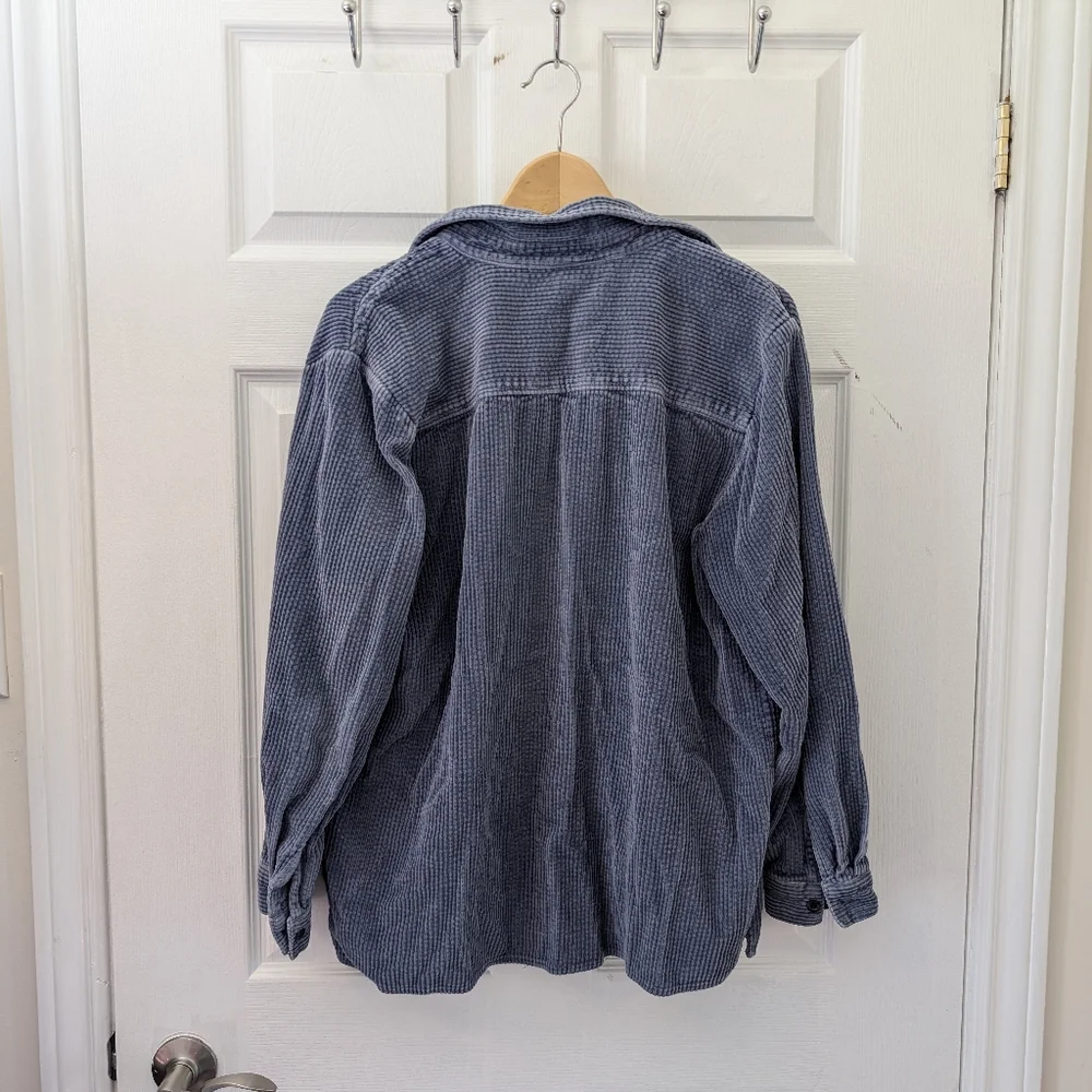 Vintage Ribbed Button Down - Picture 3 of 4